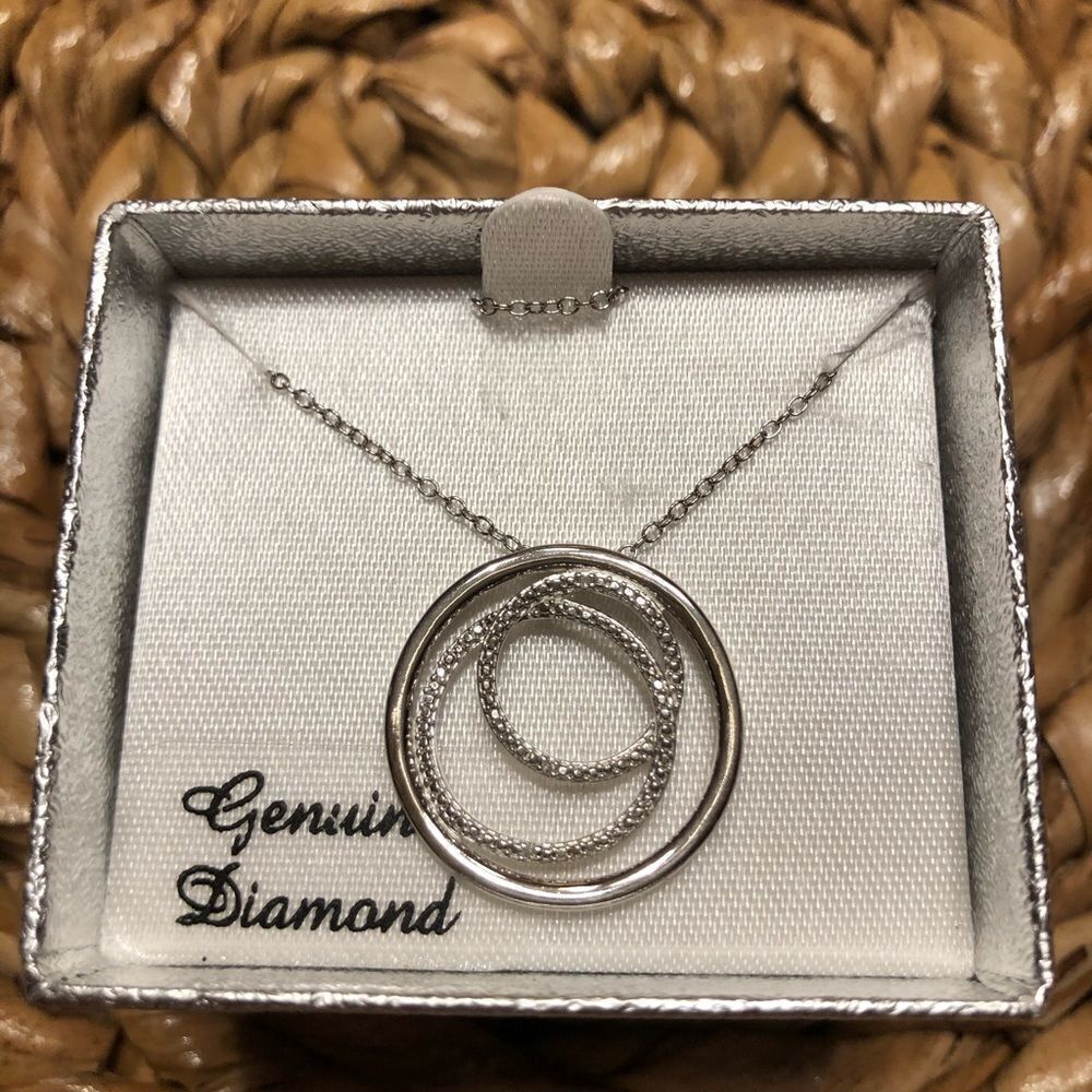 Great Gift! 🎁 NEW